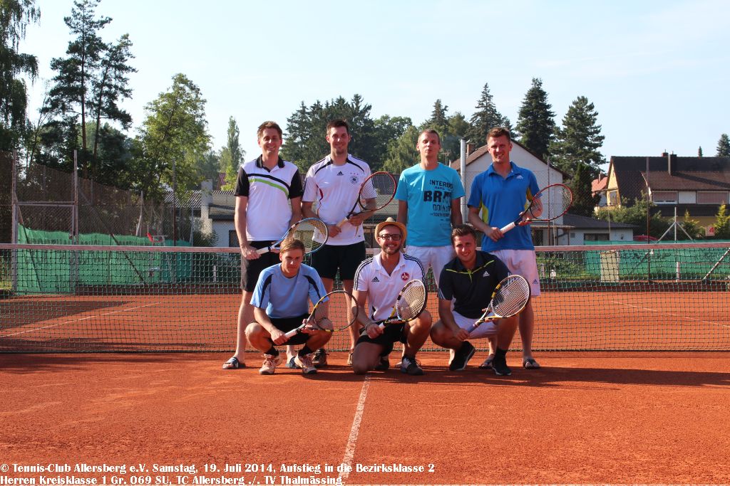 2014_0719_tca_ev__erste_herrenmannschaft_aufstiegsfeier_bezirksklasse_2_0000001.jpg