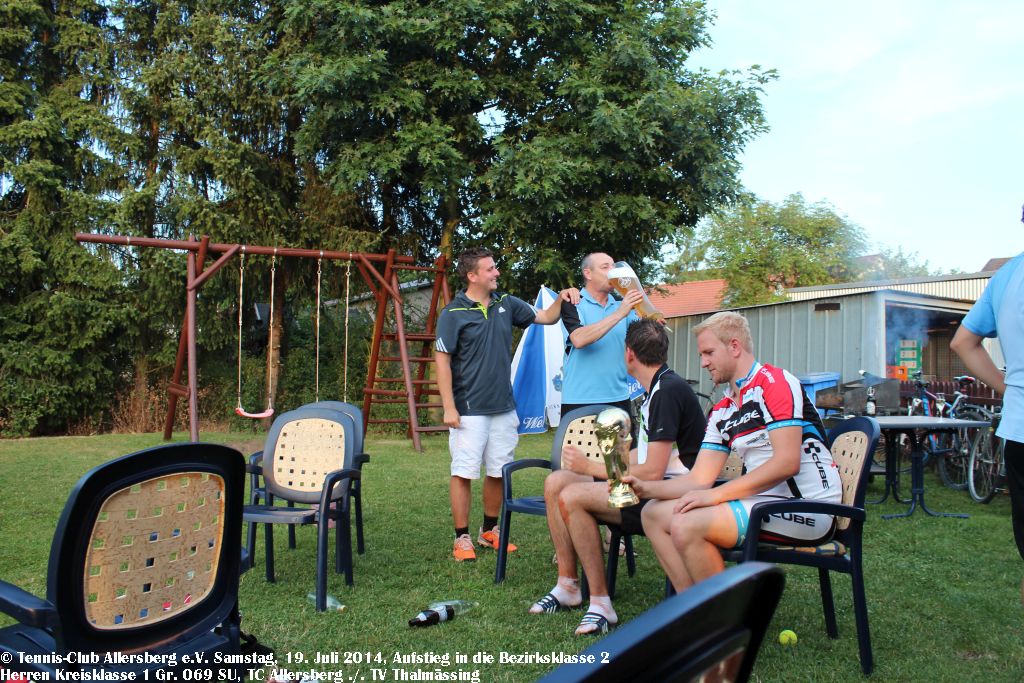 2014_0719_tca_ev__erste_herrenmannschaft_aufstiegsfeier_bezirksklasse_2_0000050.jpg
