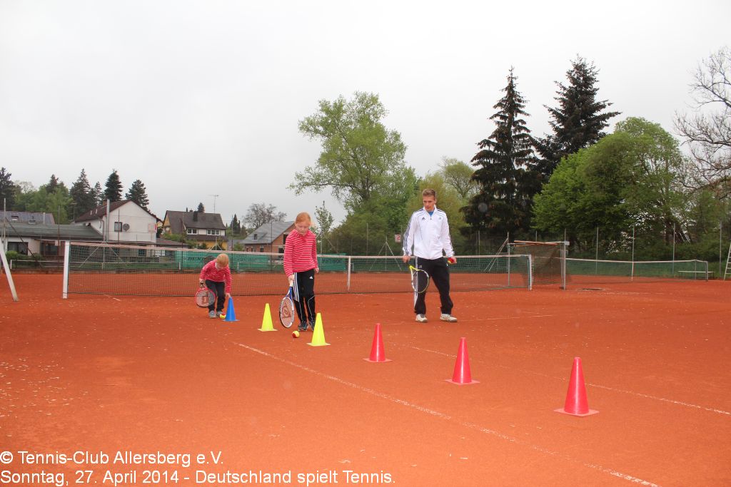 2014_0427_tca_ev__deutschland_spielt_tennis_in_allersberg_eine_aktion_der_barmer_gek_und_tennisclub_allersberg_0000002.jpg
