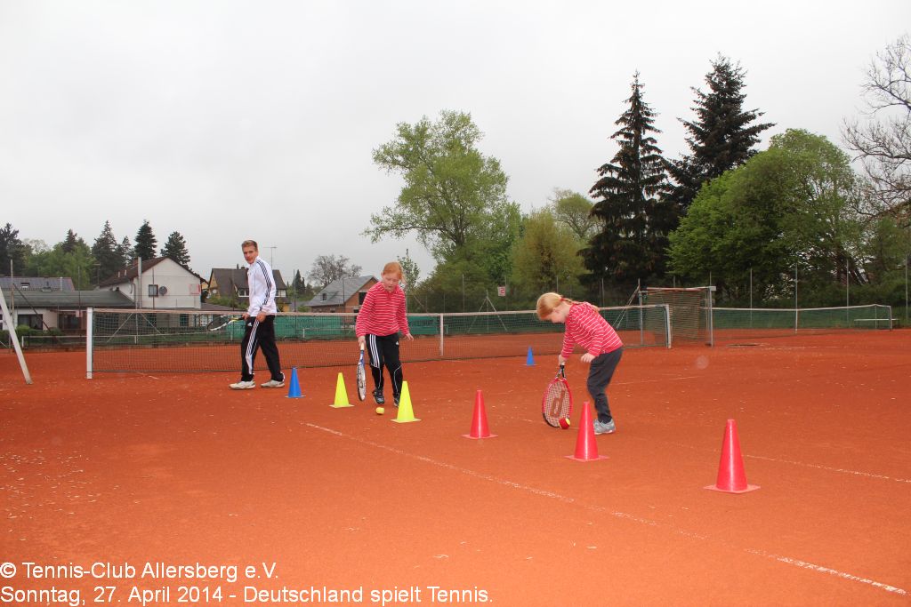 2014_0427_tca_ev__deutschland_spielt_tennis_in_allersberg_eine_aktion_der_barmer_gek_und_tennisclub_allersberg_0000005.jpg