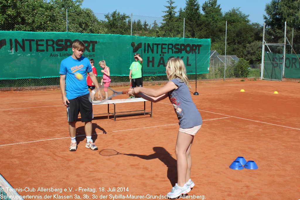 2014_0718_tca_ev__schnuppertennis_sybilla_maurer_grundschule_allersberg_klassen_3abc_0000055.jpg