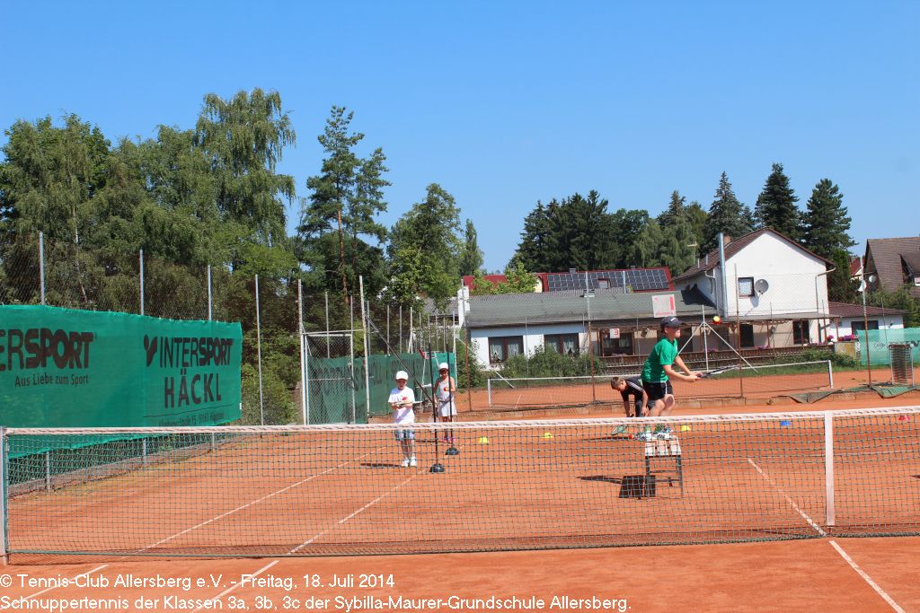 2014_0718_tca_ev__schnuppertennis_sybilla_maurer_grundschule_allersberg_klassen_3abc_0000081.jpg