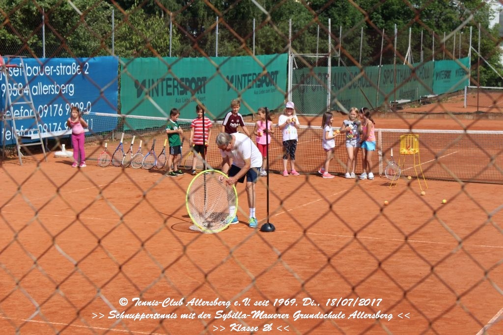 2017_0718_tca_ev__schnuppertennis_sybilla_maurer_grundschule_allersberg_klassen_2b_0000010.jpg